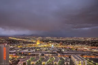 Photo #6: 2256825 Listing