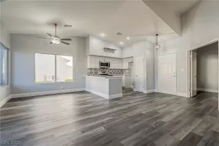 Photo #1: 2256855 Listing