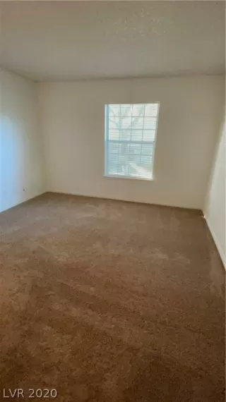 Photo #5: 2256898 Listing 