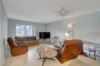 Photo #6: 2256939 Listing 