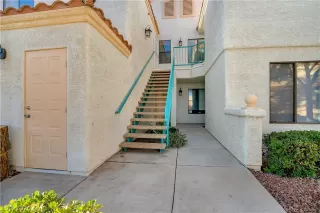 Photo #2: 2256976 Listing