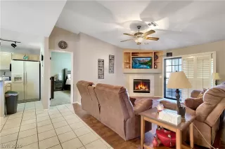 Photo #6: 2256976 Listing