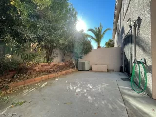 Photo #4: 2257038 Listing