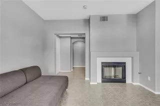 Photo #3: 2257107 Listing 