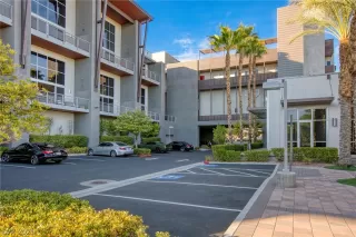 Photo #2: 2257118 Listing