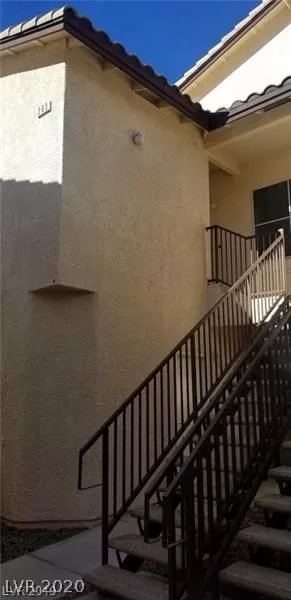 Photo #4: 2257171 Listing