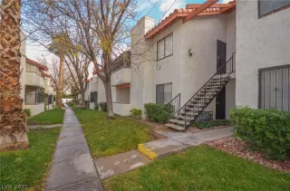 Photo #1: 2257172 Listing