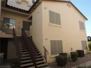 Photo #2: 2257193 Listing