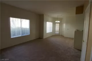 Photo #3: 2257201 Listing