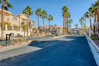 Photo #2: 2257202 Listing 