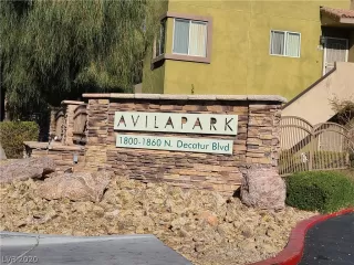 Photo #1: 2257208 Listing 