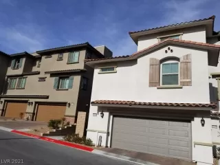 Photo #1: 2257247 Listing 