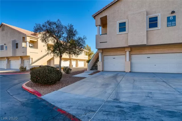 MLS: 2257284 Condo For Sale