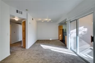 Photo #4: 2257293 Listing 