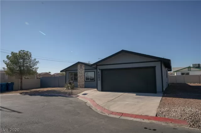 MLS: 2257295 Condo For Sale