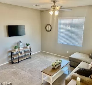 Photo #2: 2257314 Listing