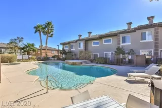 Photo #1: 2257326 Listing 