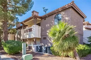 Photo #1: 2257356 Listing 