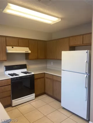 Photo #3: 2257414 Listing