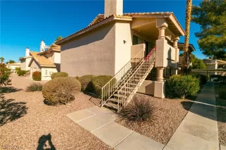 Photo #1: 2257447 Listing 