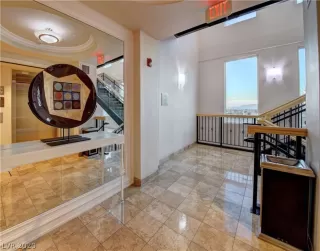 Photo #4: 2257480 Listing 