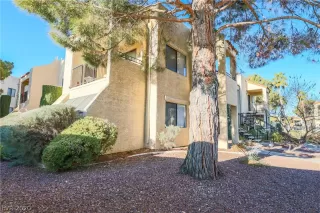 Photo #1: 2257565 Listing 