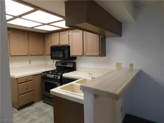 Photo #4: 2257590 Listing 