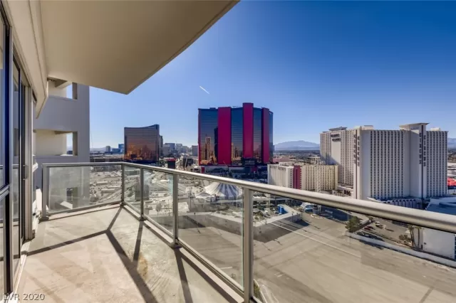 MLS: 2257613 Condo For Sale