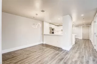 Photo #5: 2257613 Listing