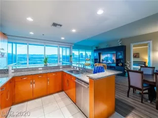 Photo #2: 2257641 Listing 