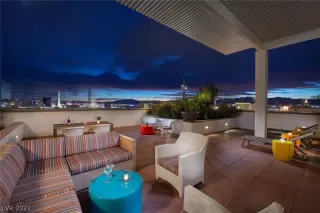 Photo #5: 2257673 Listing 