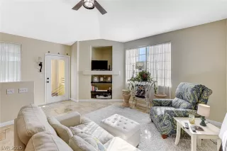 Photo #5: 2257680 Listing 