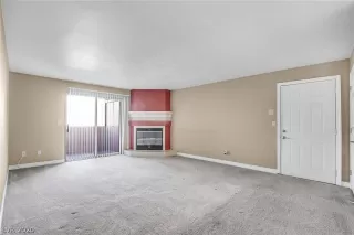 Photo #2: 2257690 Listing