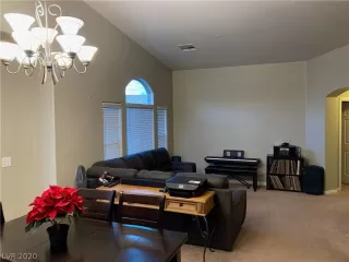 Photo #1: 2257750 Listing