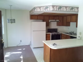 Photo #2: 2257760 Listing 