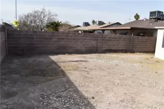 Photo #4: 2257765 Listing