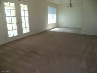 Photo #5: 2257765 Listing