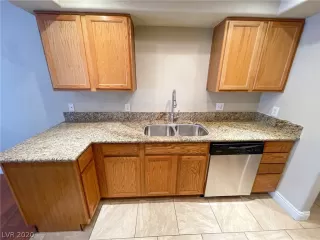 Photo #2: 2257775 Listing 