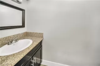 Photo #3: 2257782 Listing 