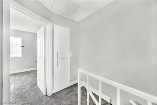 Photo #5: 2257782 Listing 