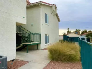 Photo #2: 2257799 Listing 