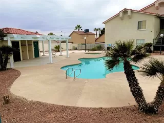 Photo #5: 2257799 Listing 