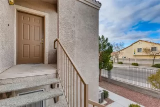 Photo #1: 2257852 Listing 