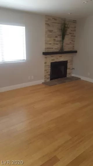 Photo #4: 2257877 Listing 