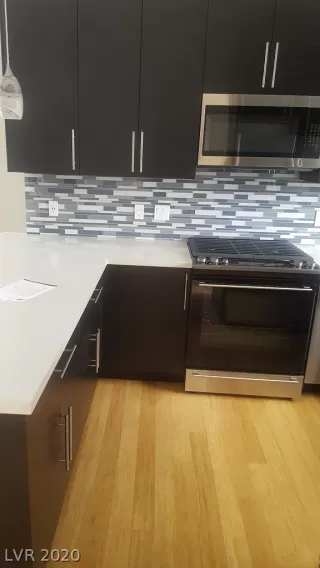 Photo #6: 2257877 Listing 