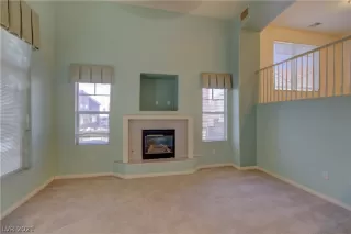 Photo #1: 2257893 Listing