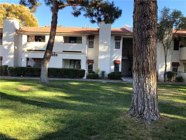 MLS: 2257896 Condo For Sale