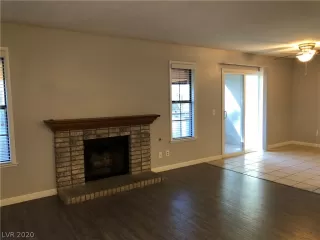 Photo #4: 2257896 Listing 