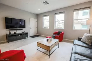 Photo #6: 2257921 Listing 