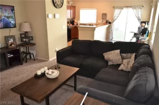 Photo #4: 2258019 Listing 